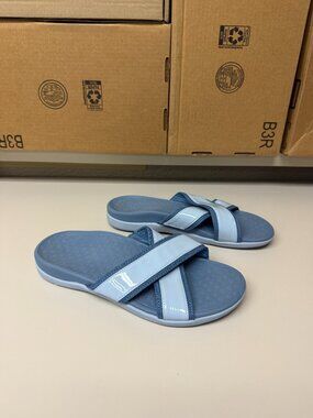 Vionic Merced Sandals - blue - size 10